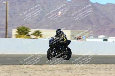 media/Jan-09-2022-SoCal Trackdays (Sun) [[2b1fec8404]]/Front Straight Speed Shots (1pm)/